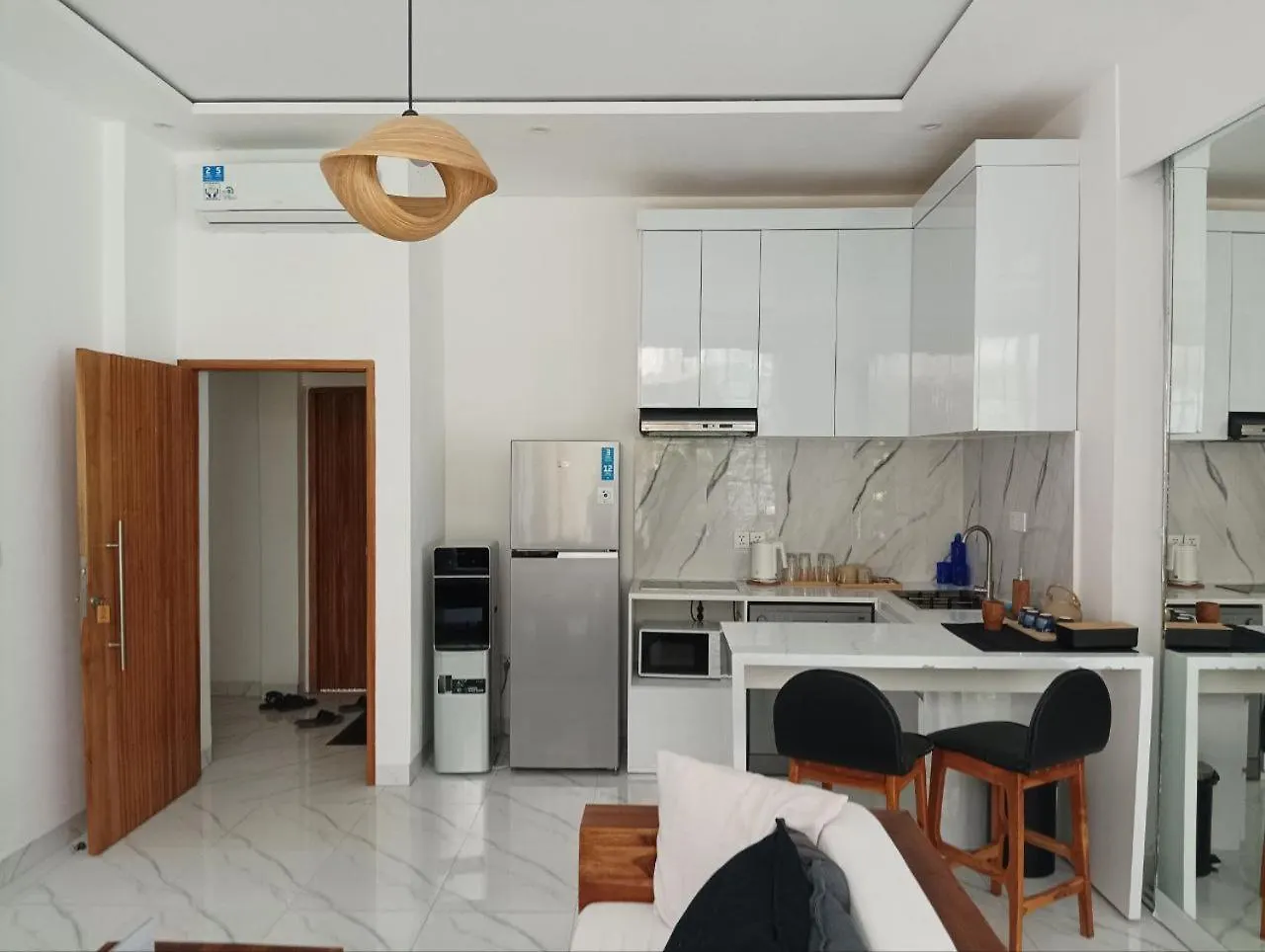 Canggu Loft Villa By Betterplace Seminyak   Seminyak (Bali)
