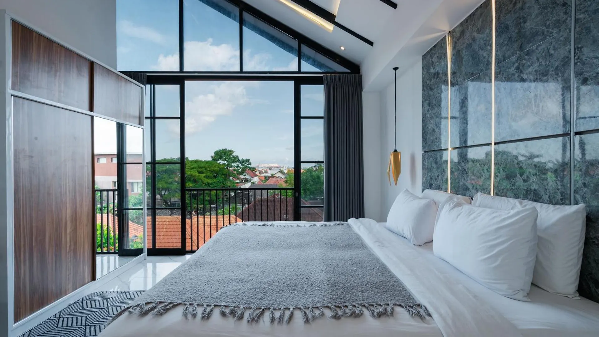 Canggu Loft Villa By Betterplace Seminyak